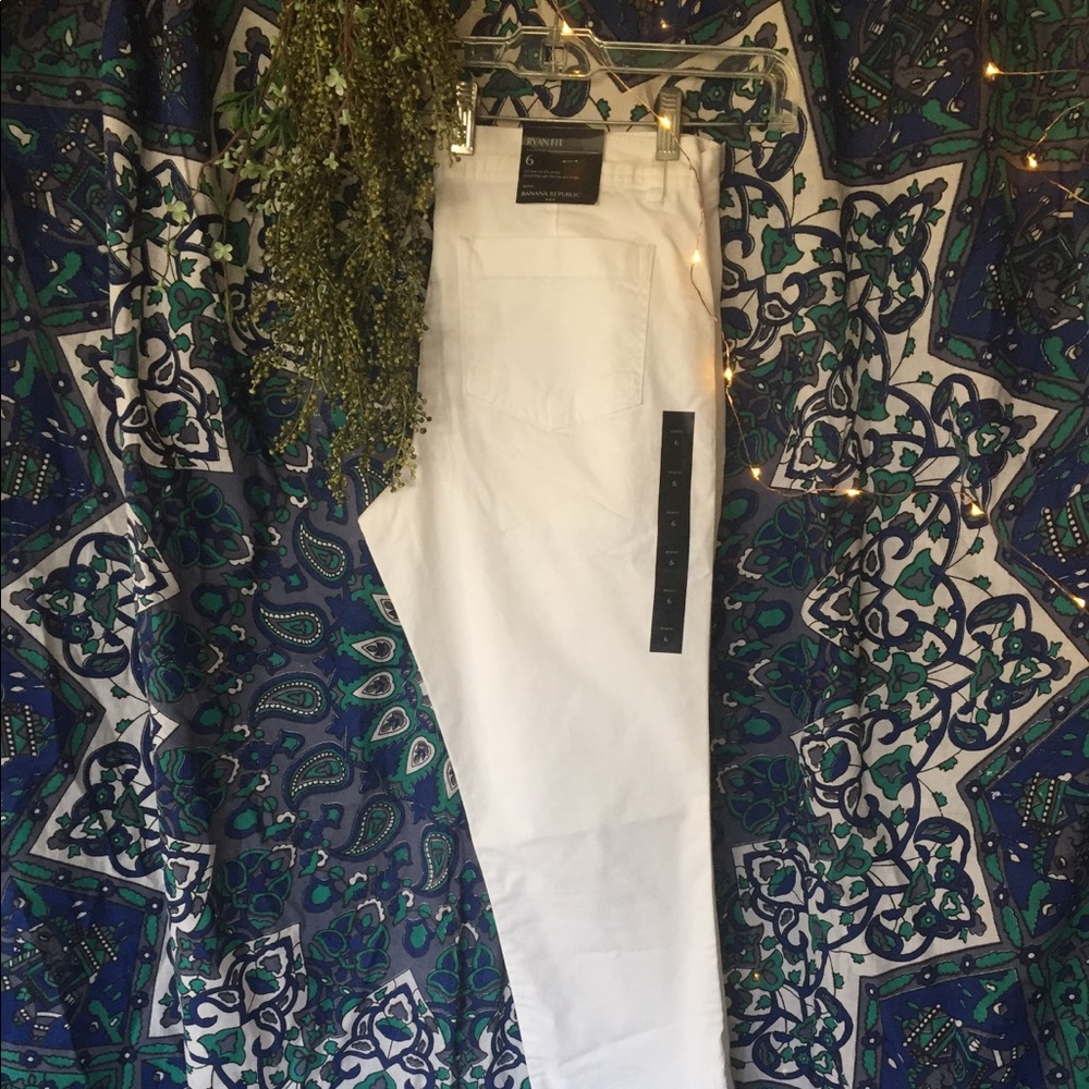 Banana Republic White Pants NWT